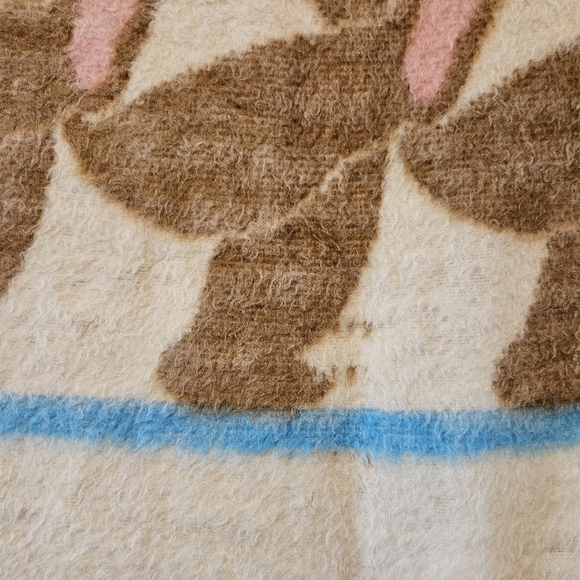 Biederlack Vintage Dancing Teddy Bear Acrylic Blanket Made in USA 54" x 72" - Picture 3 of 12